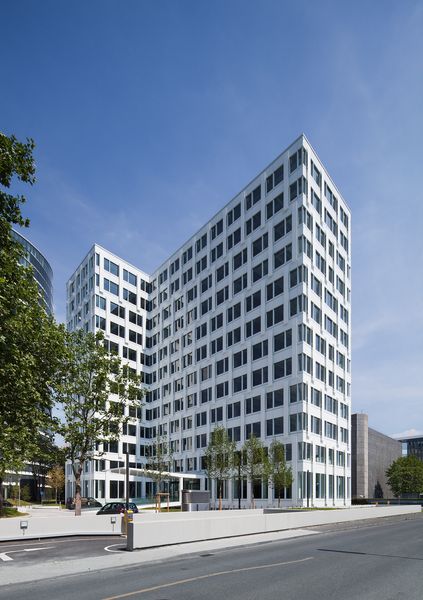Exterior Benningsenplatz B1, Düsseldorf